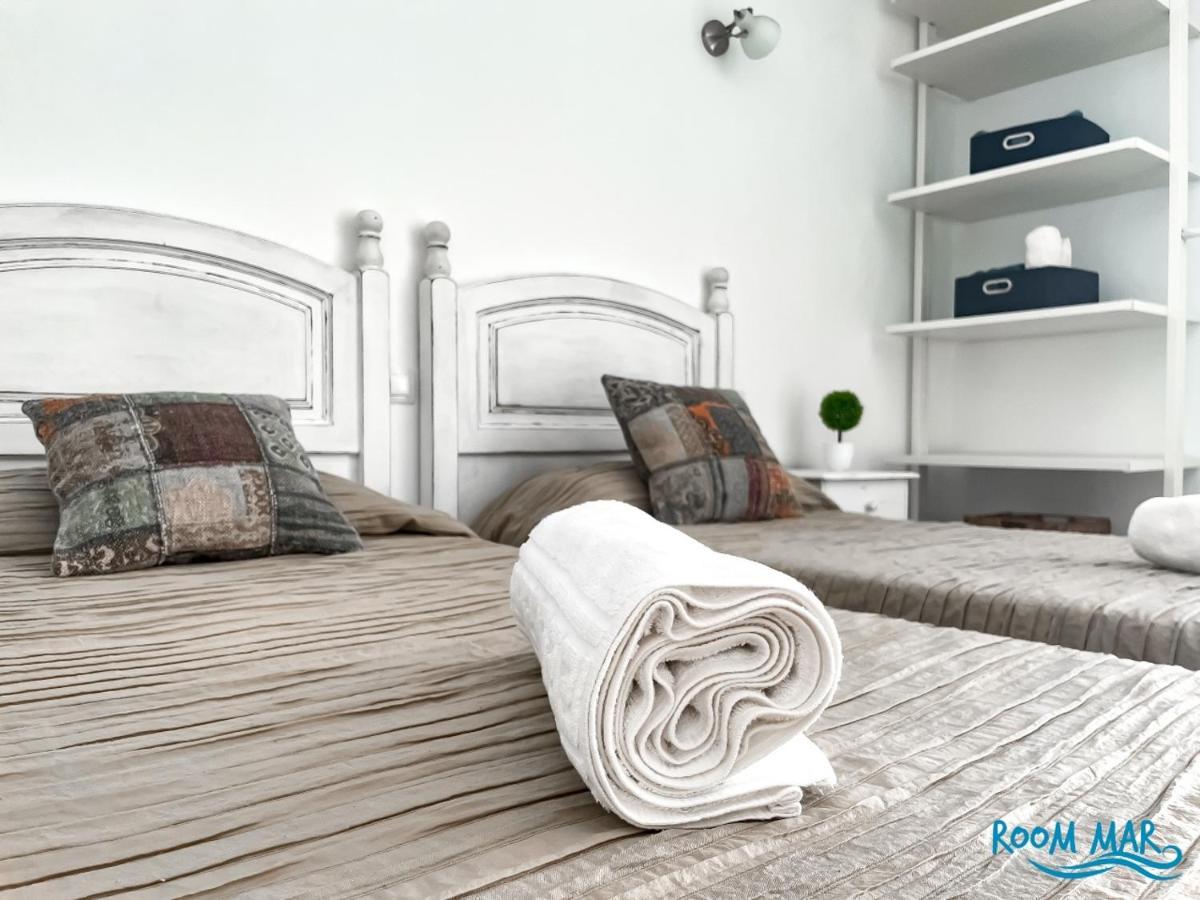 Room Mar Wifi Free , Private Bathroom And Terrace Corralejo Exterior photo